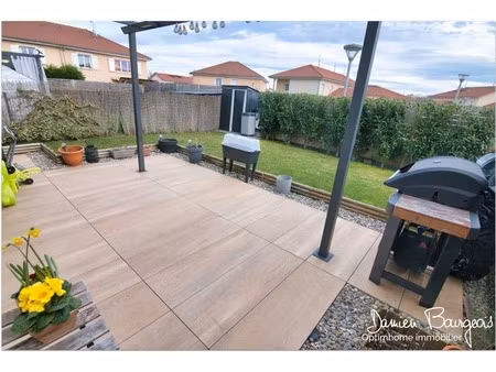 maison récente t4 avec jardin et garage