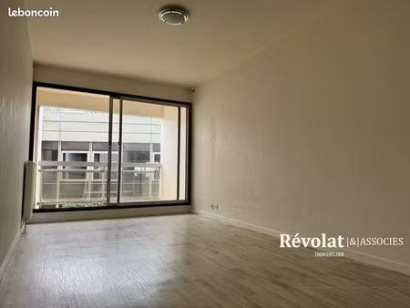 studio 1 pièce 21 m²
