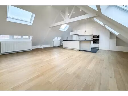 appartement à louer à chaussée de waterloo 1359c uccle (vbe30449)