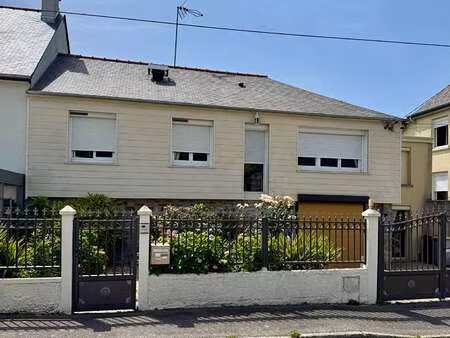 vente maison à bruz (35170) : à vendre / 115m² bruz