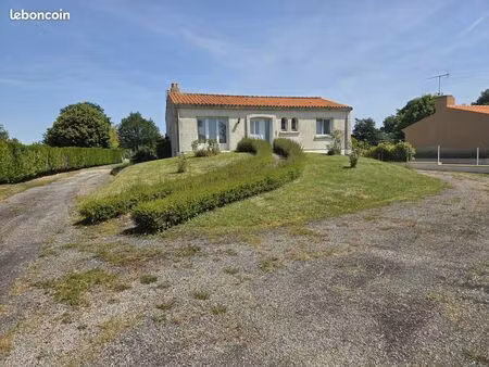 maison 6 pièces 85 m²