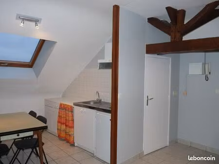 location studio bécon les granits