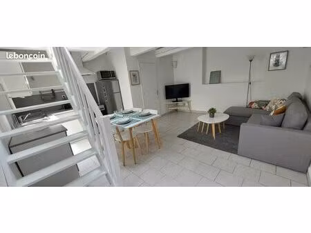 maison de ville duplex t2 meublé 44 m2 sans vis à vis - calme absolu zéro bruit