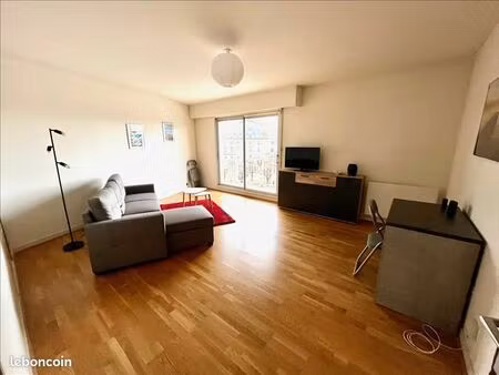 appartement 2 pièces 56 m²