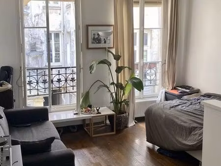 location studio marais juillet-septembre