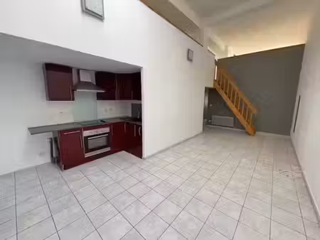 location maison 3 pièces 90 m² à feignies (59750)  665 €