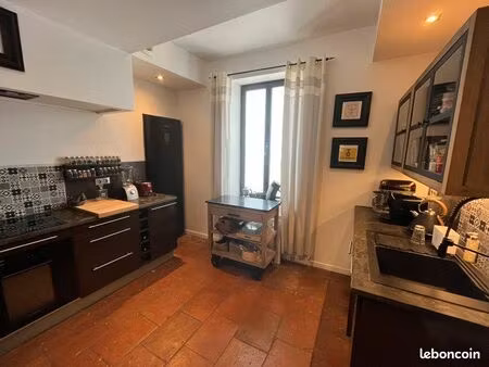 maison 4 pièces 154 m²