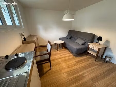 appartement studio entièrement rénové – centre-ville chantilly