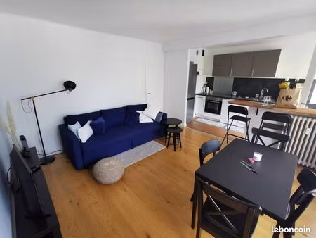 appartement t4 bois-blanc 63m2