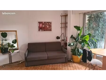 studio meublé en rdc sur jardin privatif