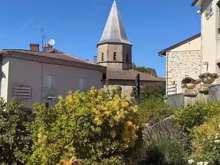 location maison 3 pièces 70 m² à cussac (87150)  480 €