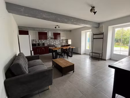 location meublée maison 3 pièces 52 m² à journet (86290)  550 €