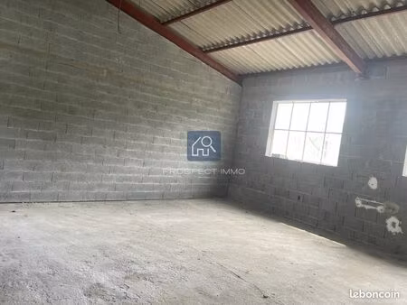 terrain 49 m² laissac