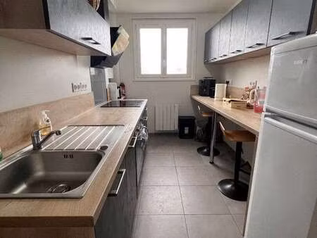 location appartement 4 pièces meublé à saint-brieuc (22000) : à louer 4 pièces meublé / 67