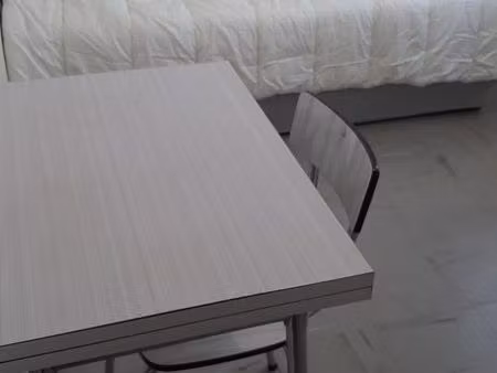chambre meublée