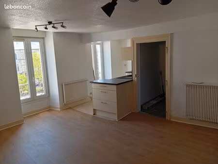 appartement commune de loué