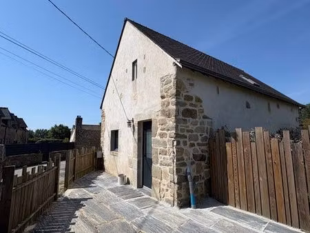 location maison en pierre 3 pièces