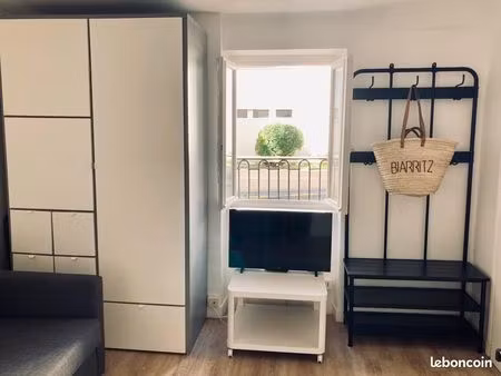 studio meublé 24 m² centre biarritz – étudiant(e) – 660 cc