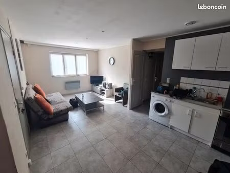 studio à louer sur denain