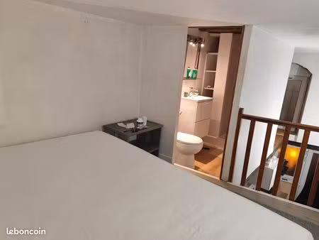 location studio meublé - centre ville de dijon