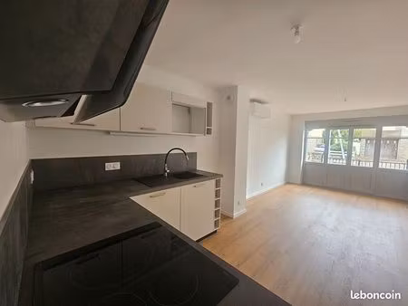 appartement 3 pièces 50 m²