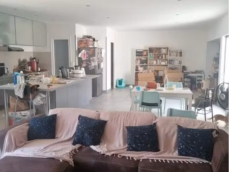 maison t5 avec extérieur et garage