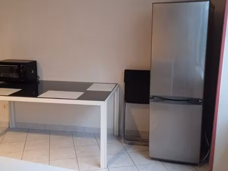charmant studio meublé dès 1 er juillet baume