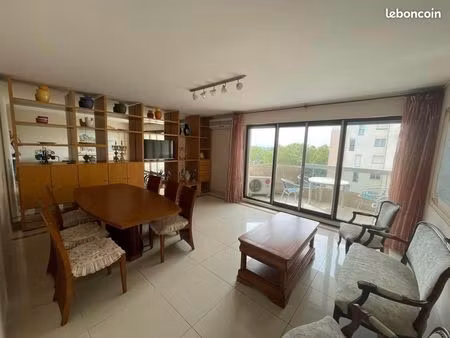 chambre 1 pièce 85 m²