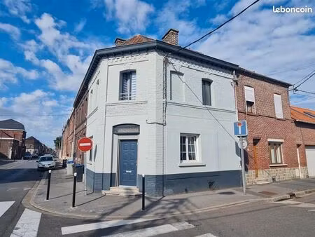 appartement sur deux étages à louer