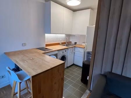 à louer studio meublé
