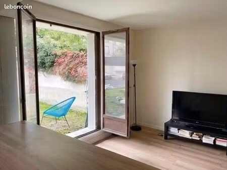 f2 + rez de jardin