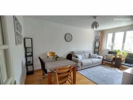 appartement 3 pièces 54 m²