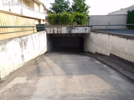 grand garage