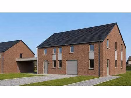 maison familiale neuve 3 façades à bièvre