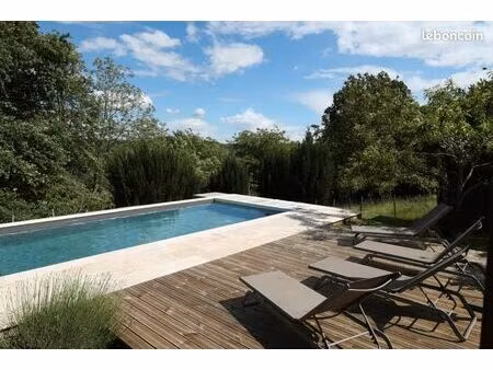 ? maison avec piscine  climatisation et vue vallée – proche sarlat-la-canéda