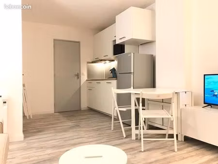 location t1 meuble