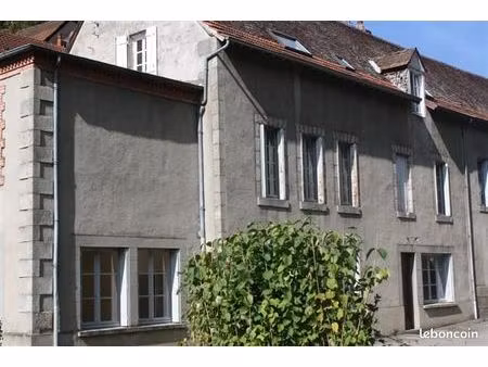particulier loue maison avec grand parc clos
