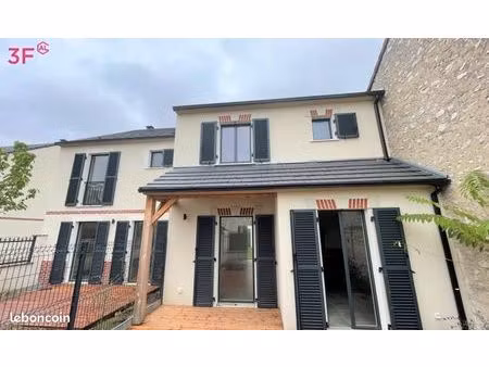 pavillon 4 pièces 84 m²