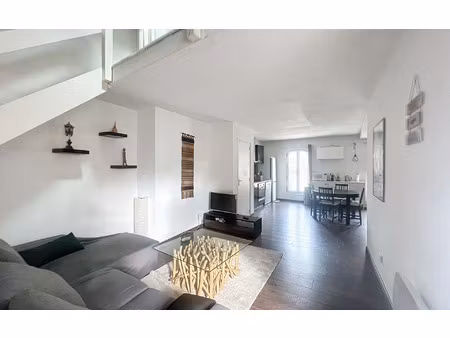 location appartement  49.39 m² t-2 à avignon  590 €