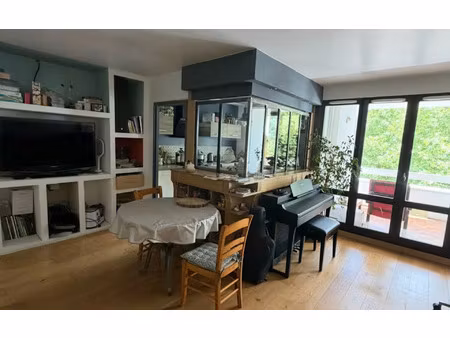 location appartement  76.09 m² t-3 à saint-égrève  950 €