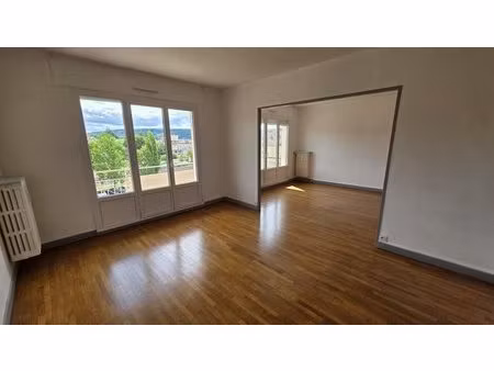 à vendre – appartement t5 de 111 m² avec balcon  garage et cave – vesoul