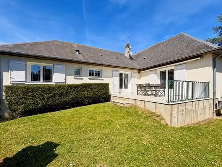 maison de 5 pièces de 135 m² à donnery