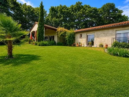 maison de 170m2 avec vue exceptionnelle sur les pyrénées