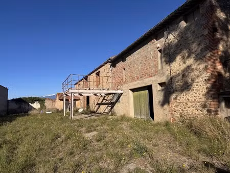 en excusivite a villemolaque – ancienne cave viticole à réinventer
