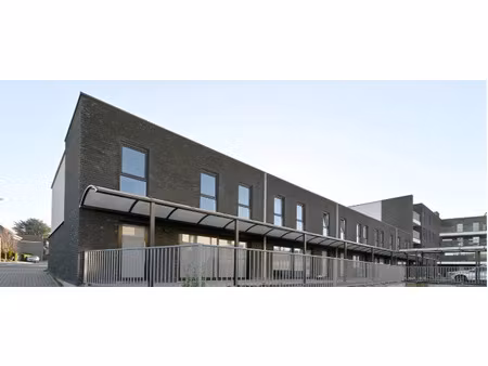 appartement à louer à sint rochuswegel 1 bus e 1 gavere (rwc42711)