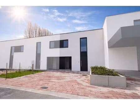 maison à louer à clos eléa 27 mouscron (vbe30463)