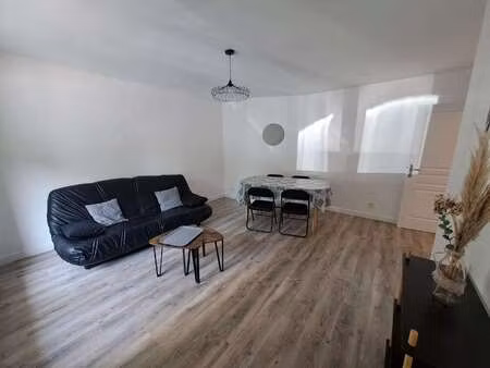 location appartement 3 pièces meublé à nantes canclaux - mellinet (44000) : à louer 3 pièc