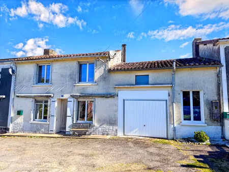 maison à vendre à vernoux-en-gâtine (79240) - deux-sèvres