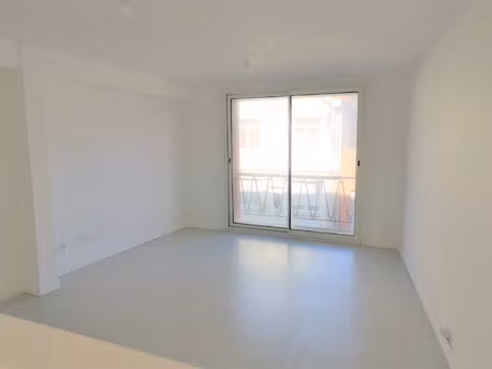 auchel t3 au 1er étage rue roger salengro