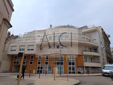 21 rue charles krug 25000 besancon - 2ème étage porte de gauche en sortant de l'ascenseur■